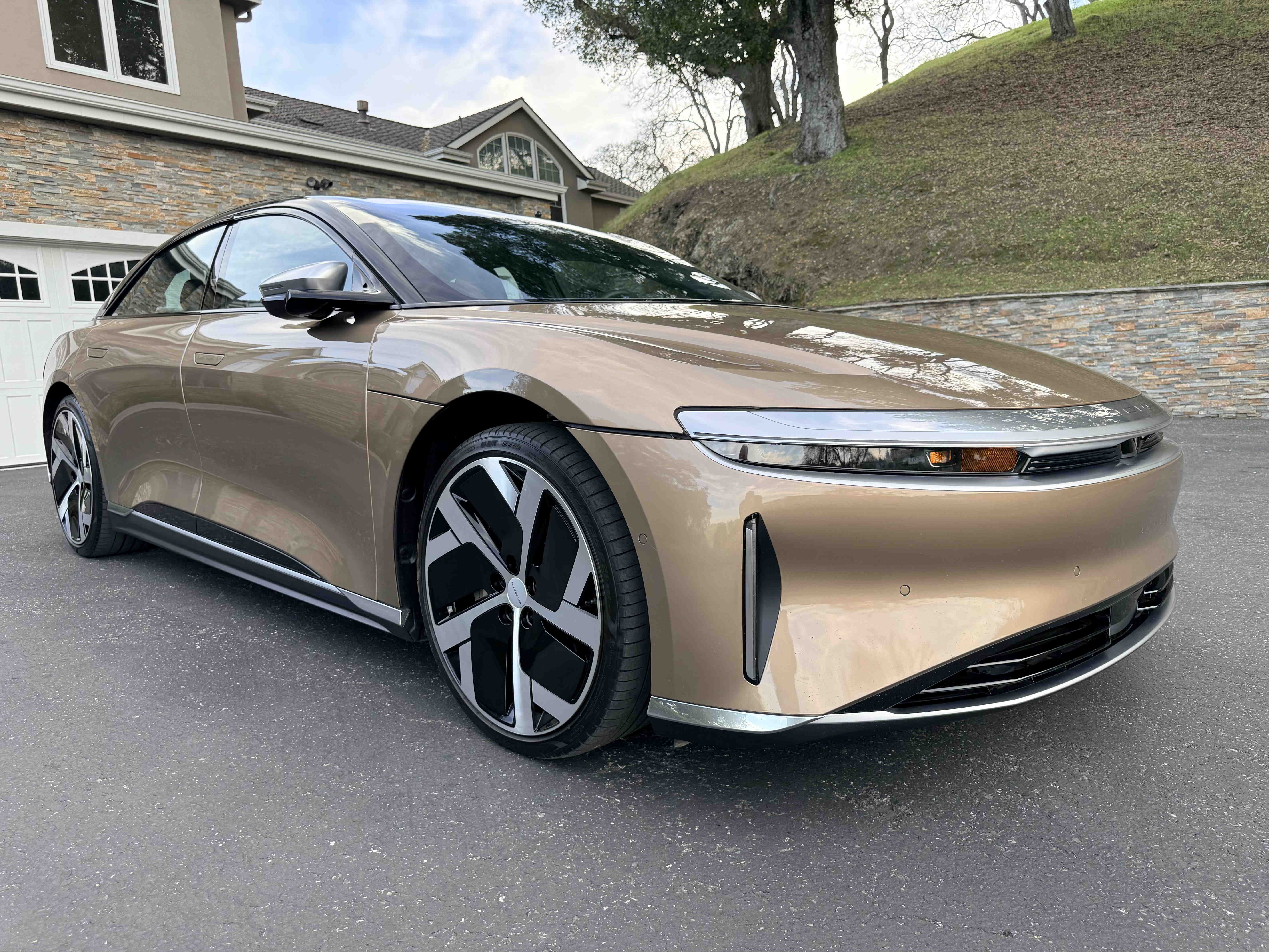 Front passenger angle
